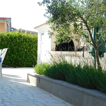 Capeta Apartment Razanj