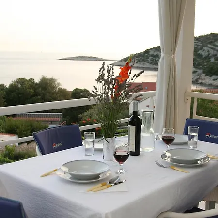 Apartment Capeta Razanj