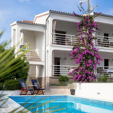Apartment Capeta Razanj