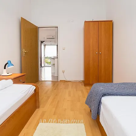 Apartment Capeta